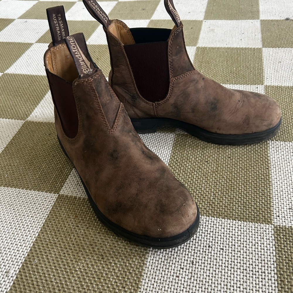 Blundstone Rustic Brown Chelsea Boots